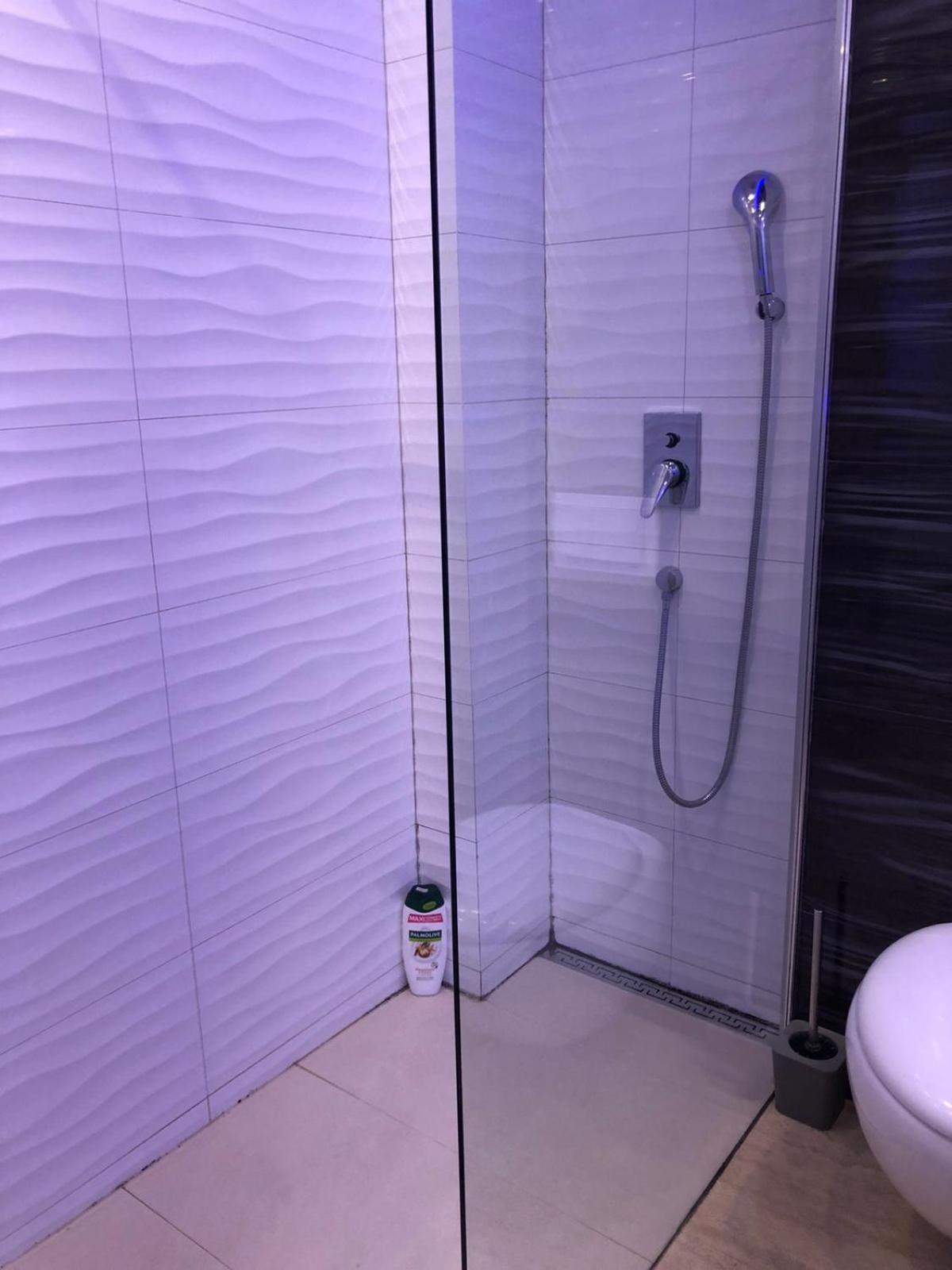 Aco Apartment 特雷比涅 外观 照片