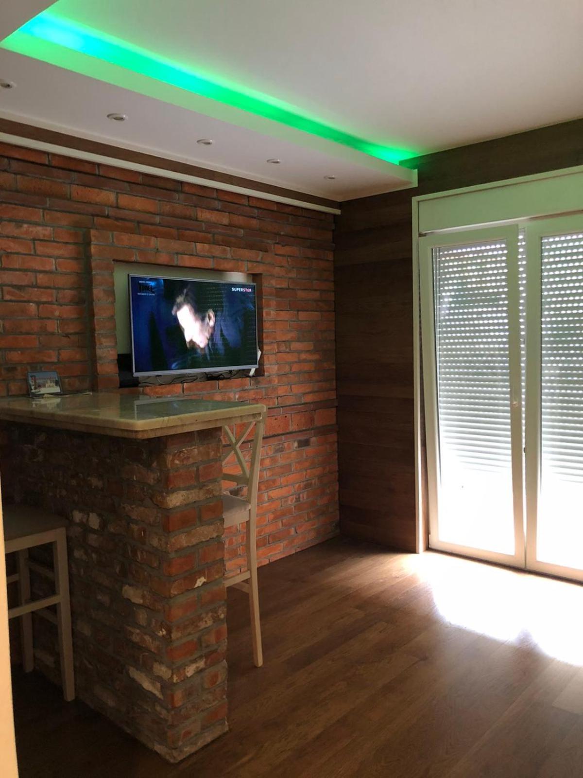 Aco Apartment 特雷比涅 外观 照片