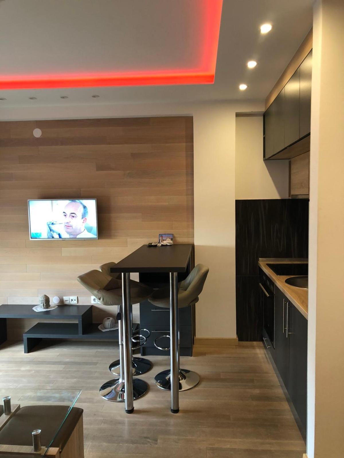 Aco Apartment 特雷比涅 外观 照片
