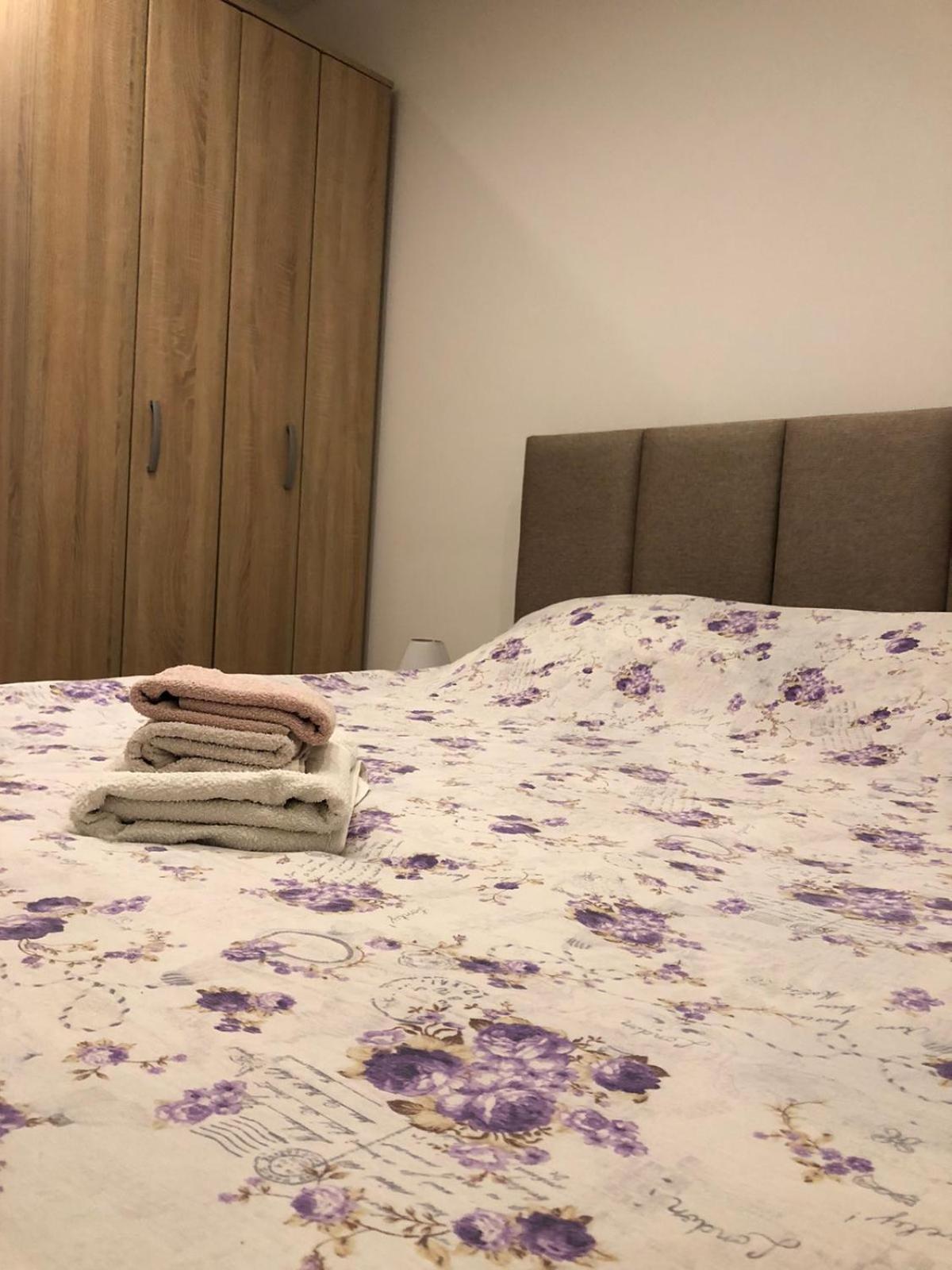 Aco Apartment 特雷比涅 外观 照片