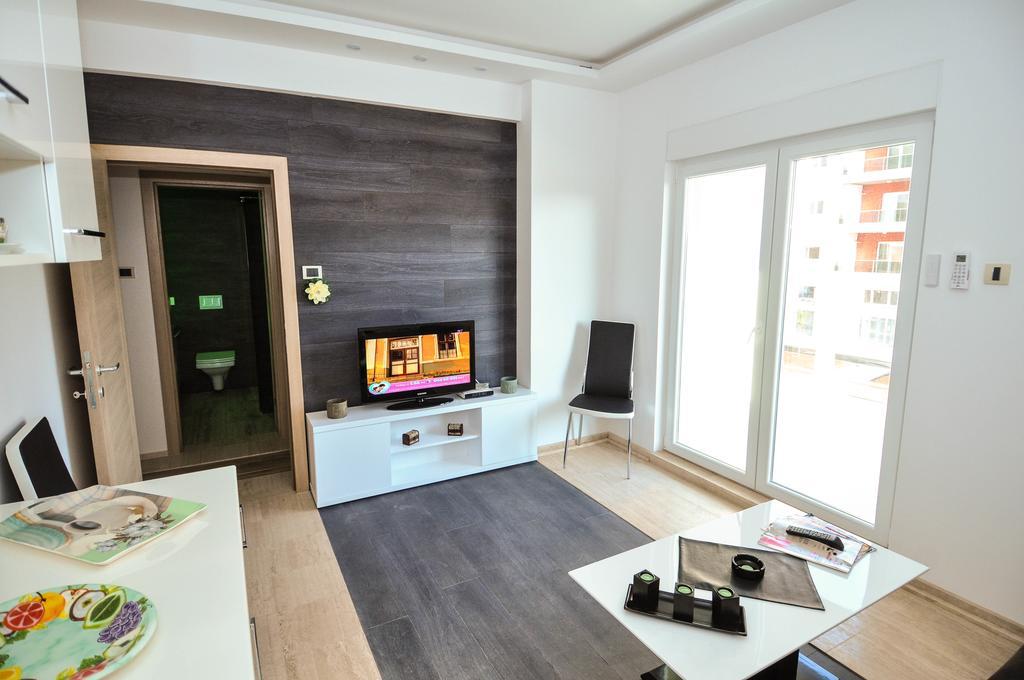 Aco Apartment 特雷比涅 外观 照片