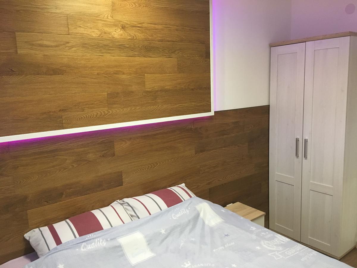 Aco Apartment 特雷比涅 外观 照片